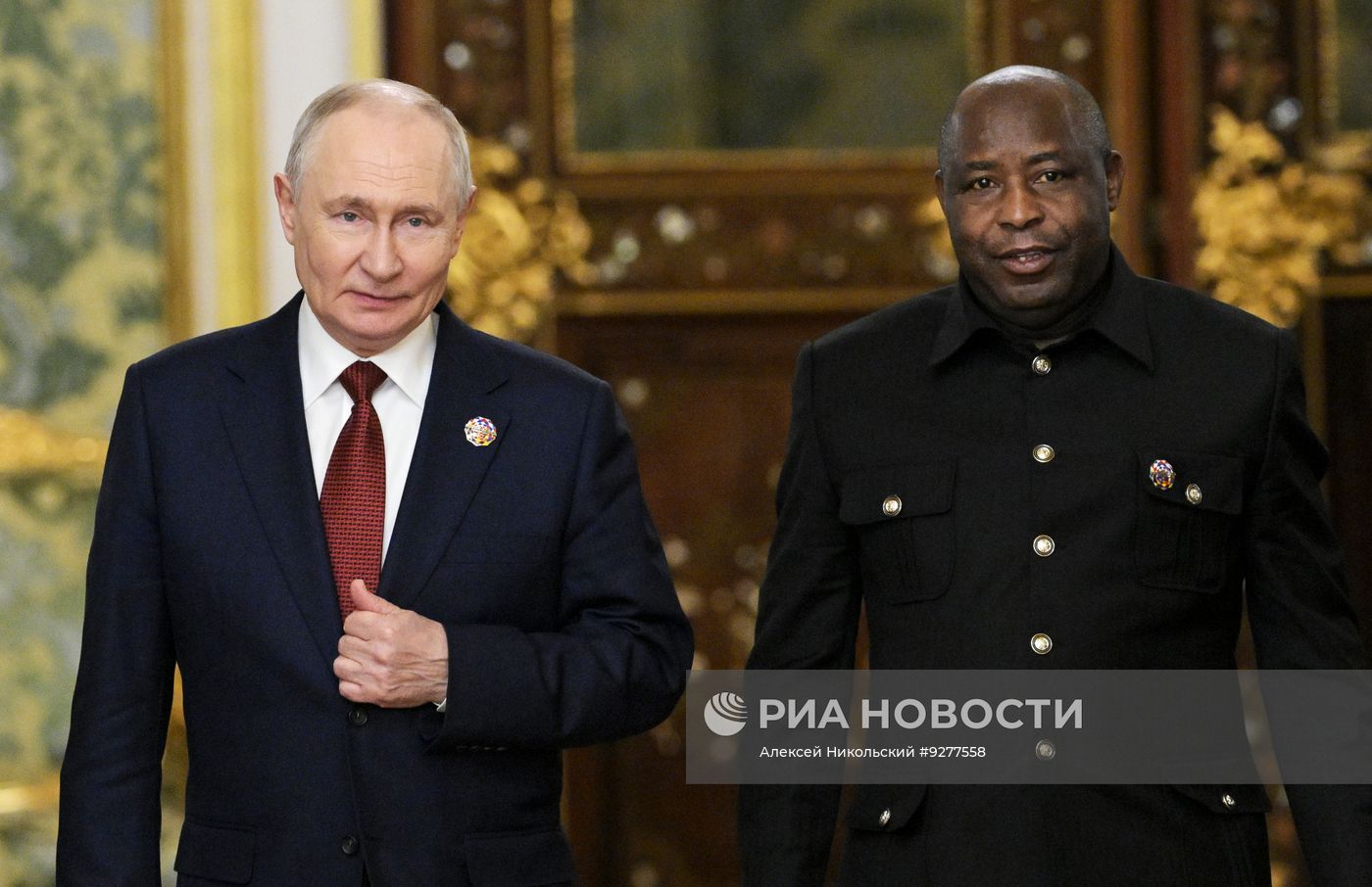 Президент Владимир Путин встретился с президентом Республики Конго Дени Сассу-Нгессо