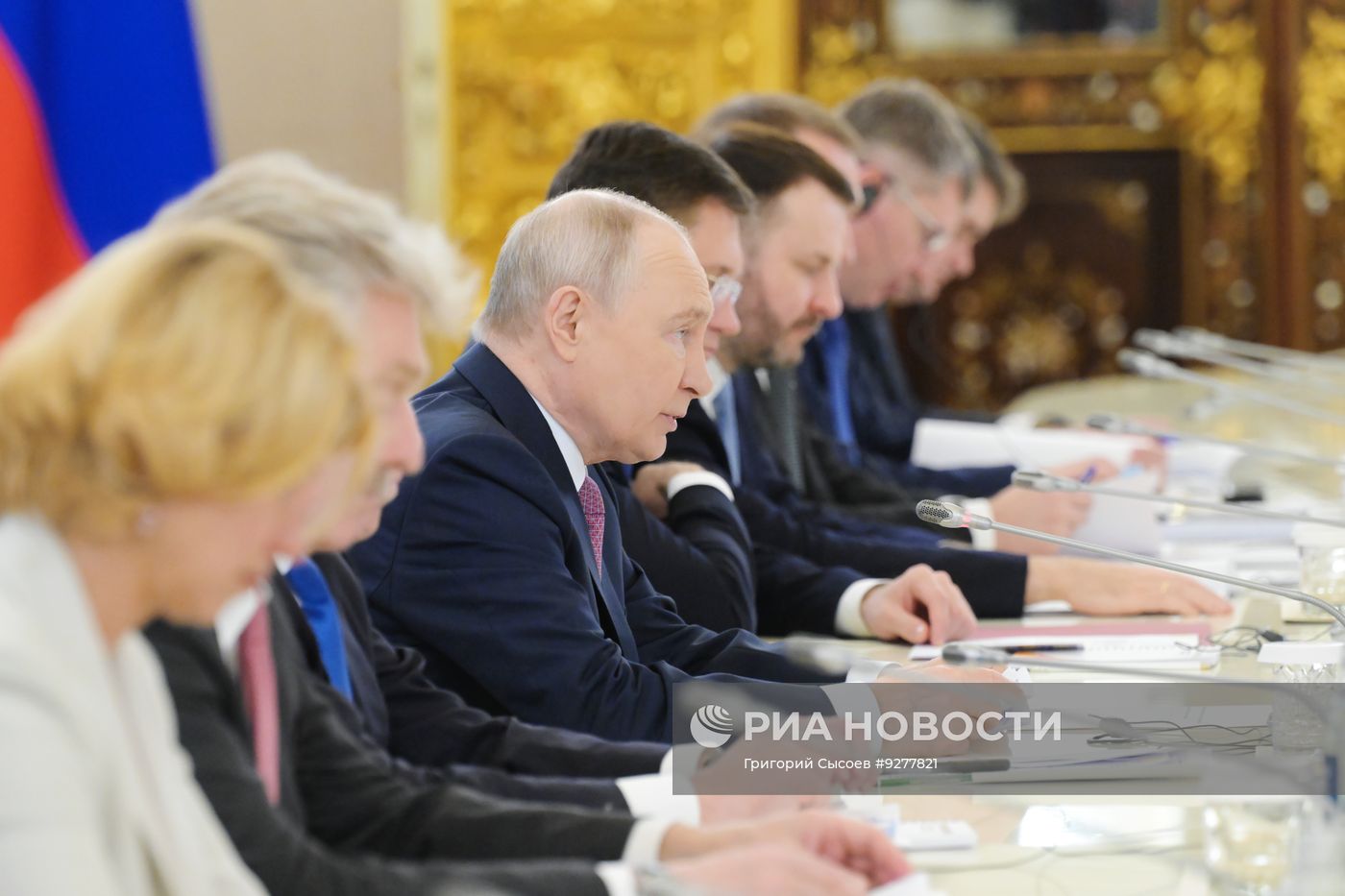 Президент Владимир Путин встретился с председателем Верховного (Суверенного) Совета Республики Судан Абдель Фаттахом аль-Бурханом