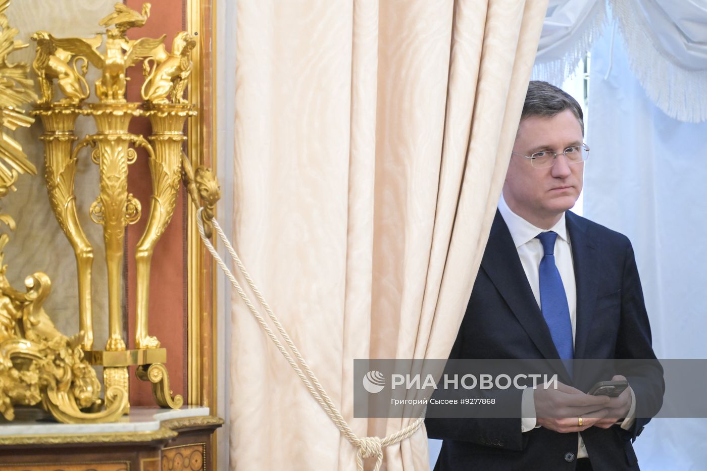 Президент Владимир Путин встретился с президентом Возрождения Республики Мадагаскар Микаэлем Рандрианириной