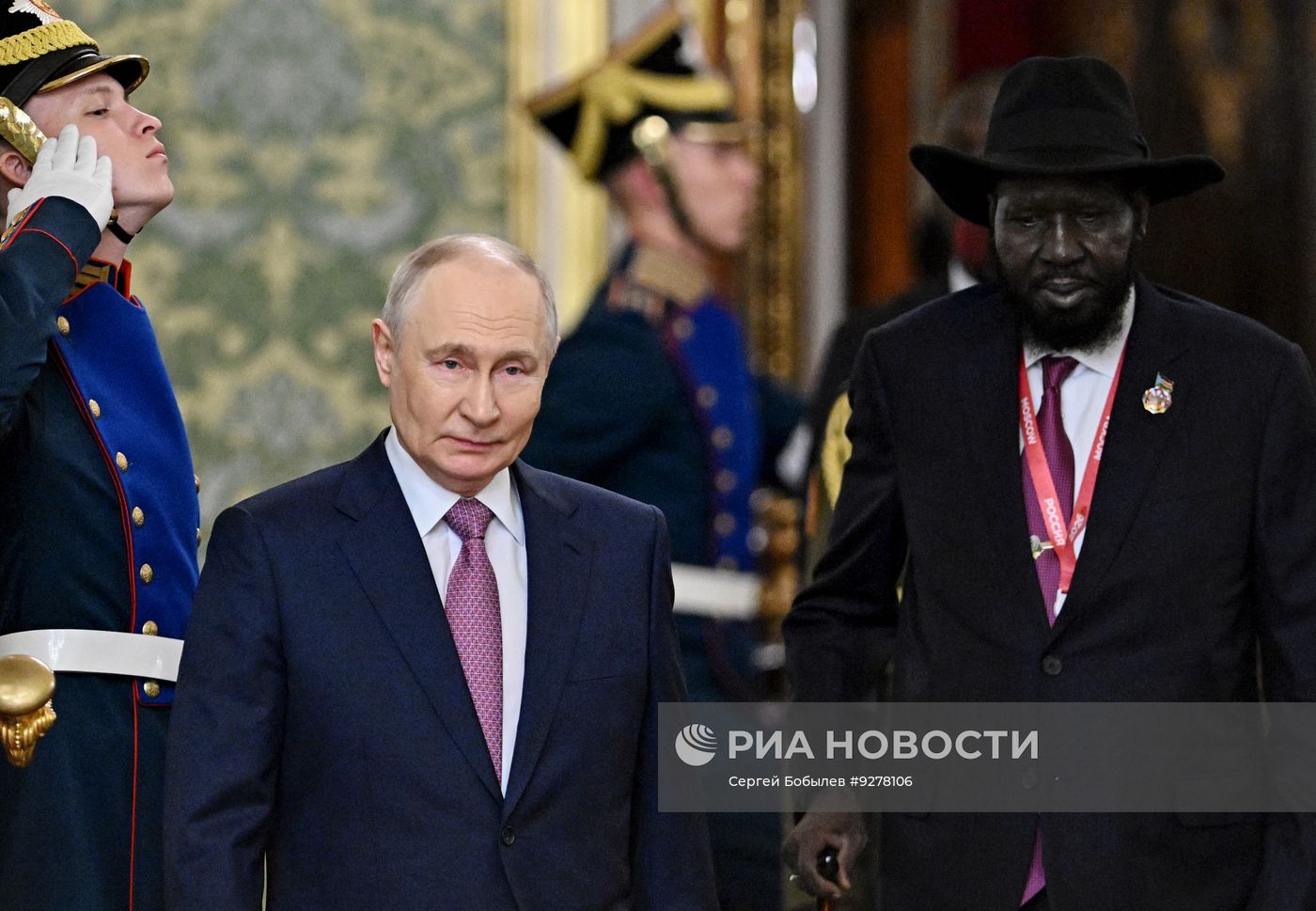 Президент Владимир Путин встретился с президентом Республики Южный Судан Салвой Кииром